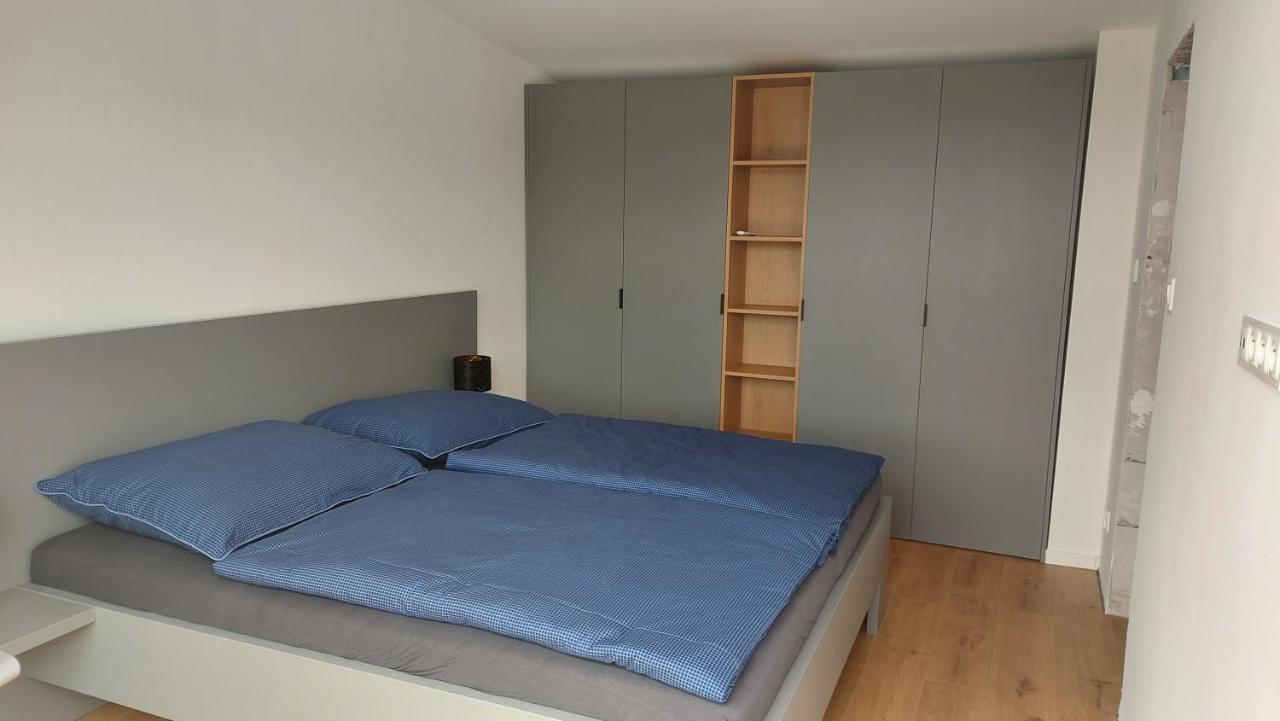 Apartman Cassovia Holcikovce Luaran gambar