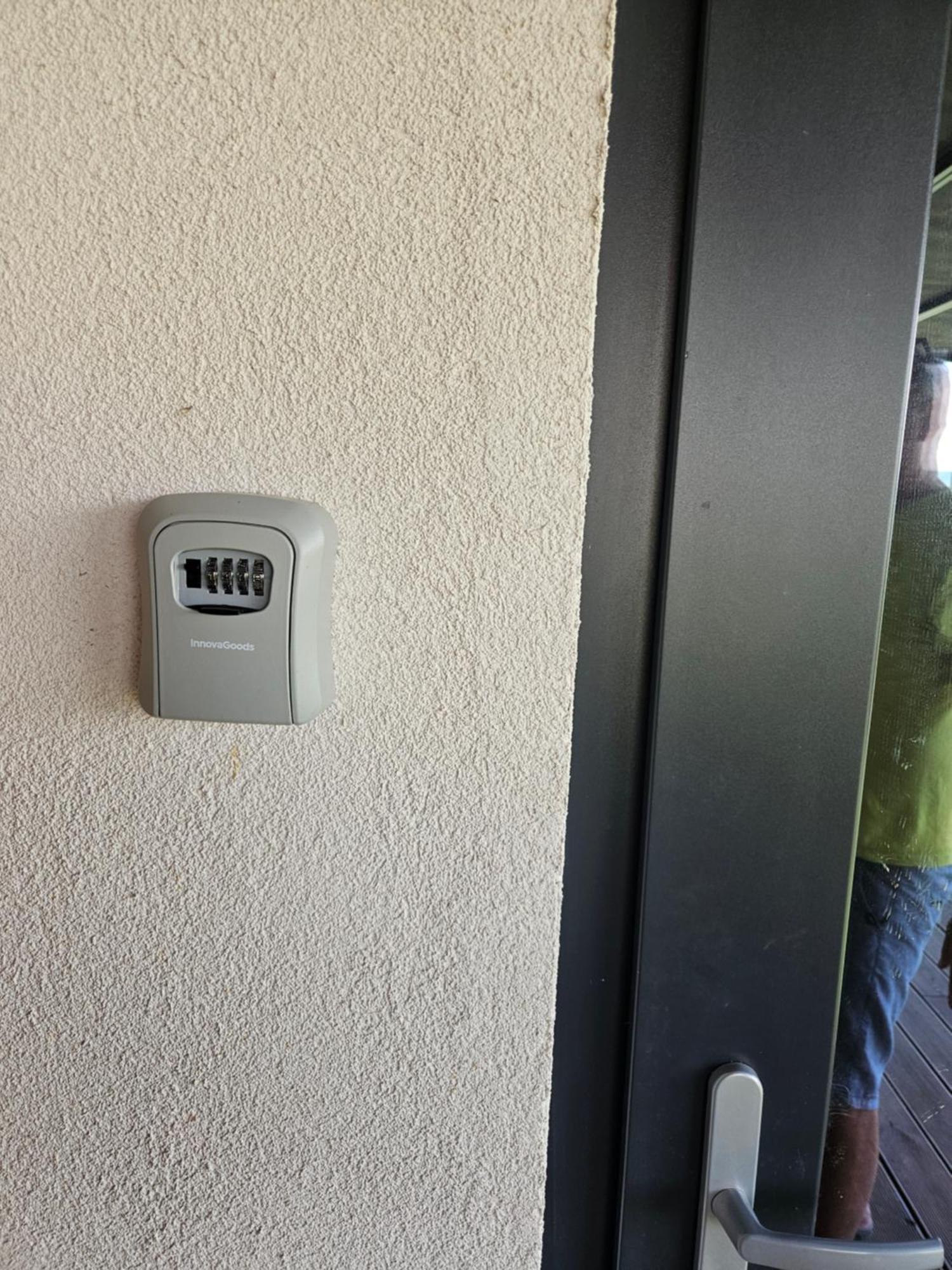 Apartman Cassovia Holcikovce Luaran gambar